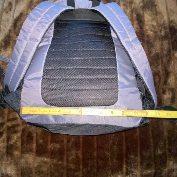 Eddie Bauer Black/Gray Padded Insulated Backpack Older, Clean Condition - Picture 7 of 7